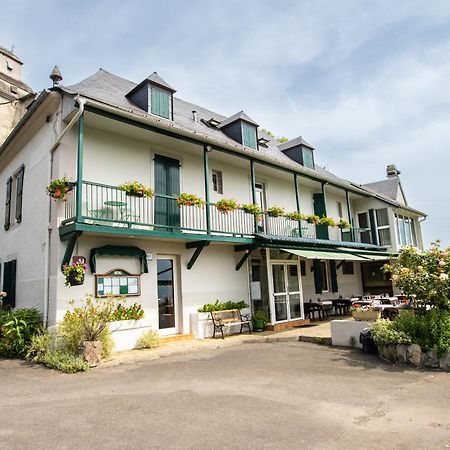 Auberge Le Cabaliros アルシザン・アヴァン エクステリア 写真