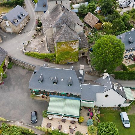 Auberge Le Cabaliros アルシザン・アヴァン エクステリア 写真